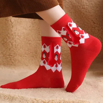 1pair Коледа карикатура сладък магнитни чорапи смешно ръка в ръка двойка средата тръба чорапи мода творчески унисекс коледни подаръци