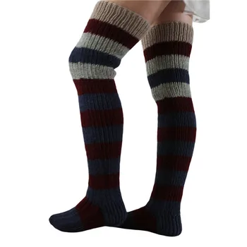 ITFABS Жени Есен Зима Свободно време Стил Смесени цветни ивици Чорапи до коляното Дълги чорапи Y2K Дамски плетени чорапи Възрастни
