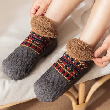 Мъжки подови чорапи Вътрешни зимни чехли Чорапи Начало Спалня Спални чорапи Нехлъзгащи се плетени възрастни плюс полар топъл килим чорап