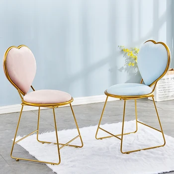 Сърцевидна форма Суета стол Nordic трапезария Светло луксозно седло с облегалка Мебели s Грим за нокти 